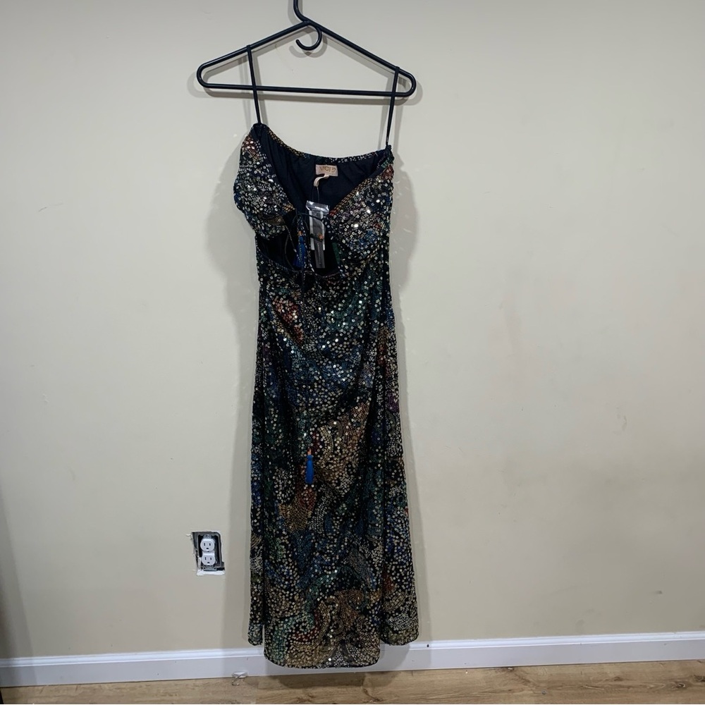NWT Verb by Pallavi Singhee Halter Cutout Sequin Midi Dress size small - Picture 5 of 9